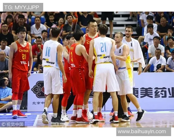 男篮蓝队与乌克兰激战视频回顾精彩瞬间与赛后分析